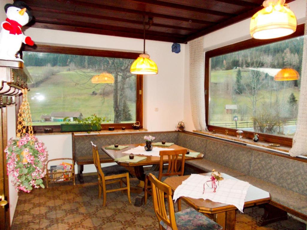 ホテルGasthaus Gruber タムスヴェーク エクステリア 写真